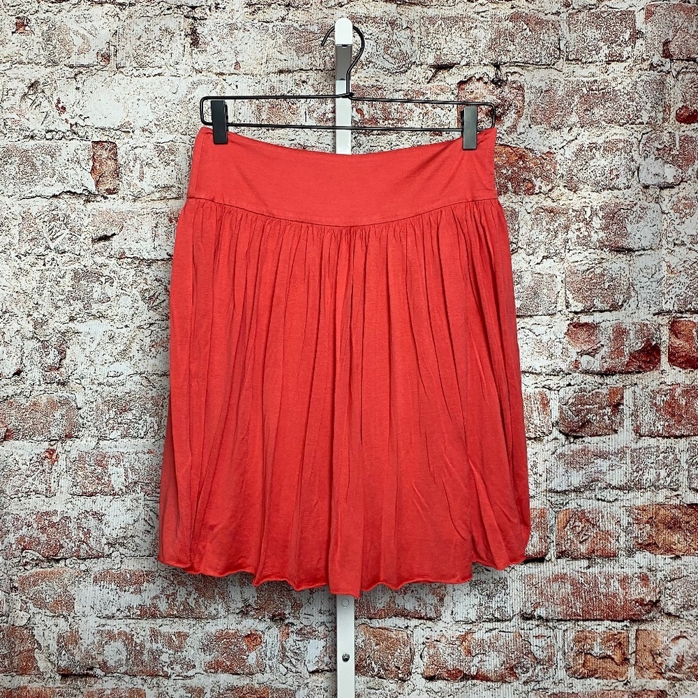 💙3/$6 Banana Republic Womenʻs Coral Silk Lyocell Skirt 2